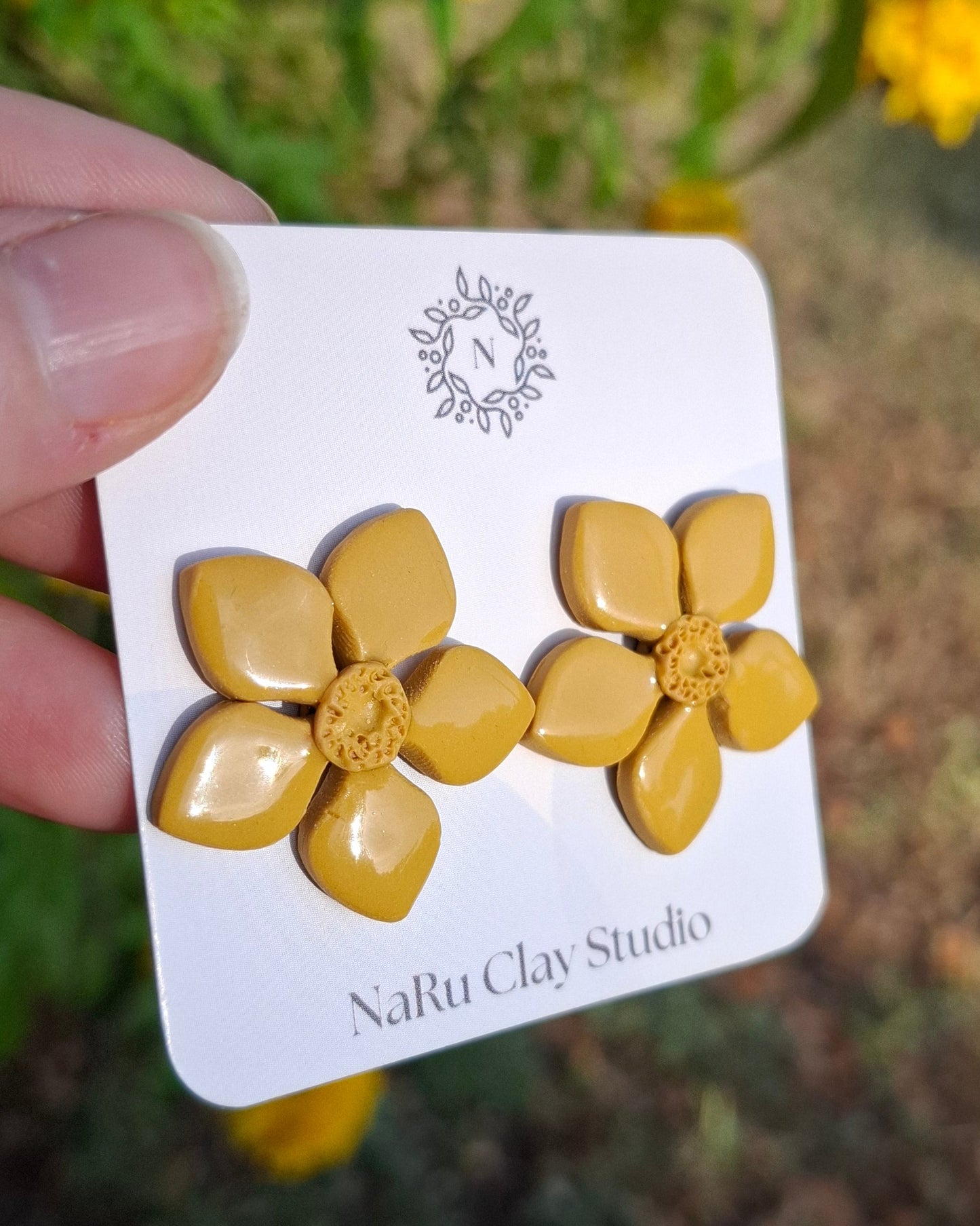 New SPRING - Pendientes Flor mostaza