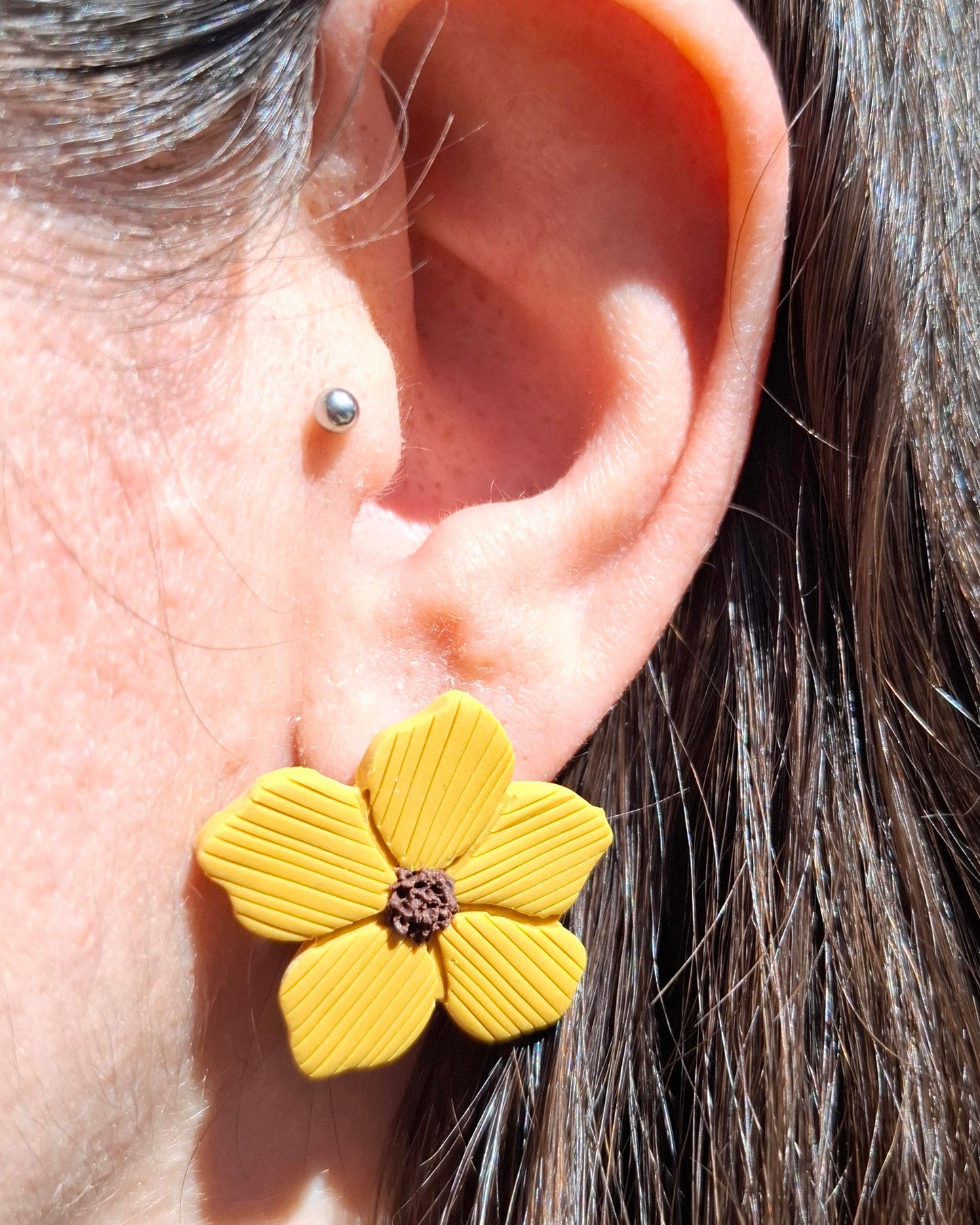 Pendientes Mostaza Flor