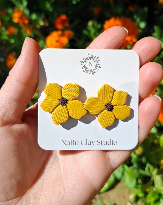 Pendientes Mostaza Flor